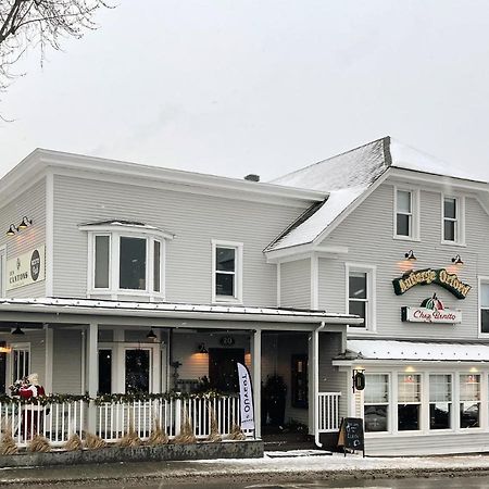 Auberge Des Cantons Magog ภายนอก รูปภาพ