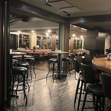 Auberge Des Cantons Magog ภายนอก รูปภาพ