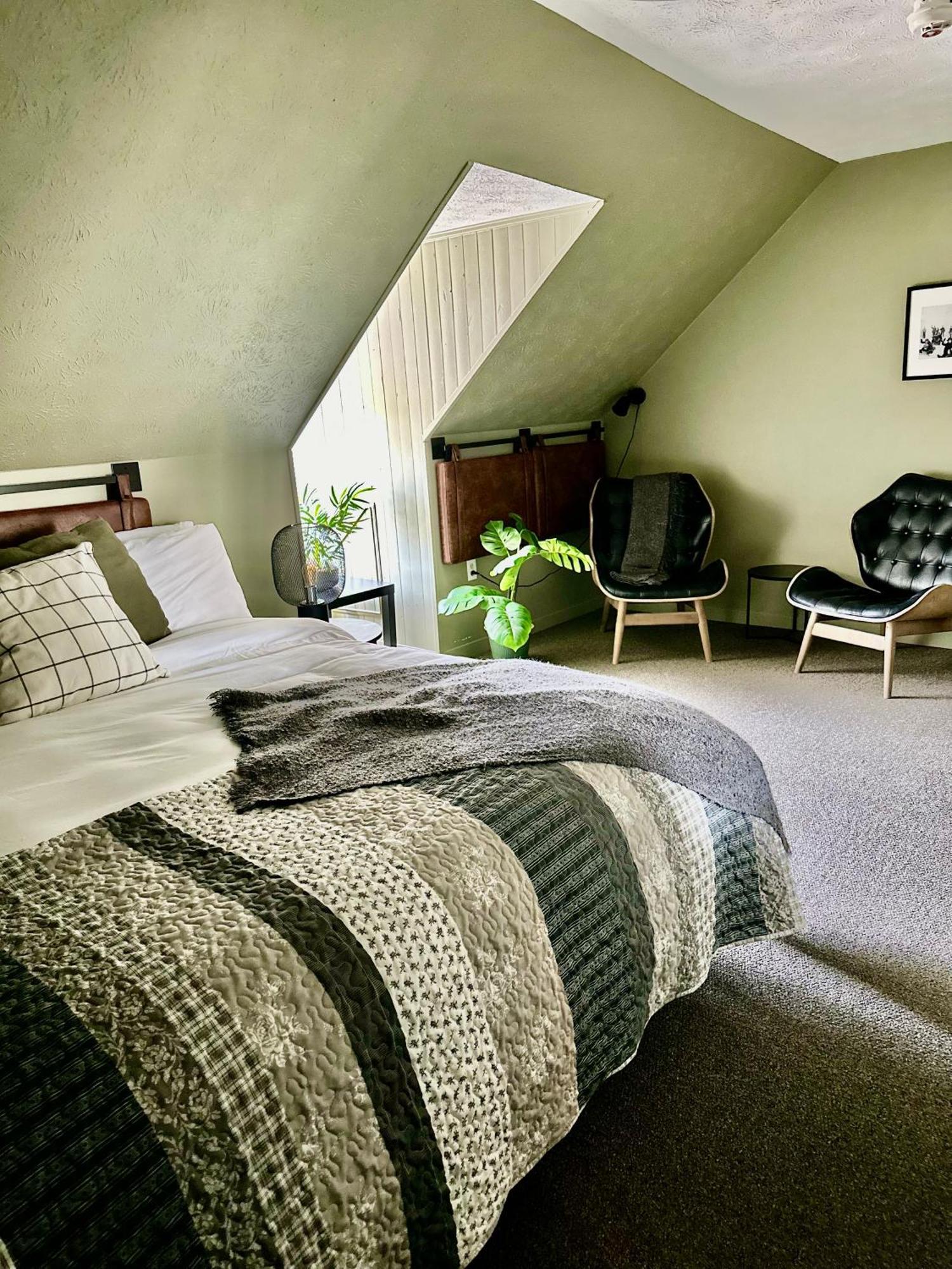 Auberge Des Cantons Magog ภายนอก รูปภาพ